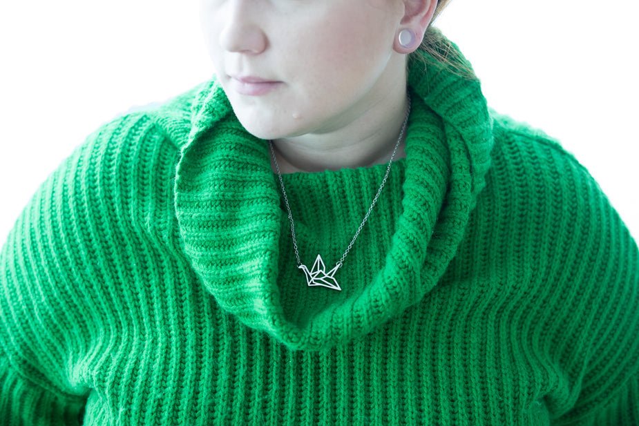 Origami Crane Necklace Necklace origami-crane-necklace-gold_925x_570f245f-4613-4b8d-8d1a-97ccec4a4900 2
