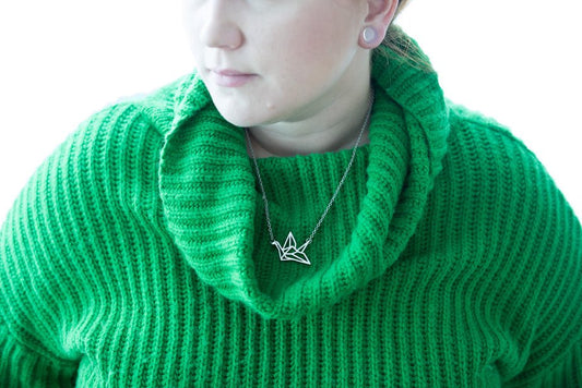Origami Crane Necklace Necklace origami-crane-necklace-gold_925x_570f245f-4613-4b8d-8d1a-97ccec4a4900 2