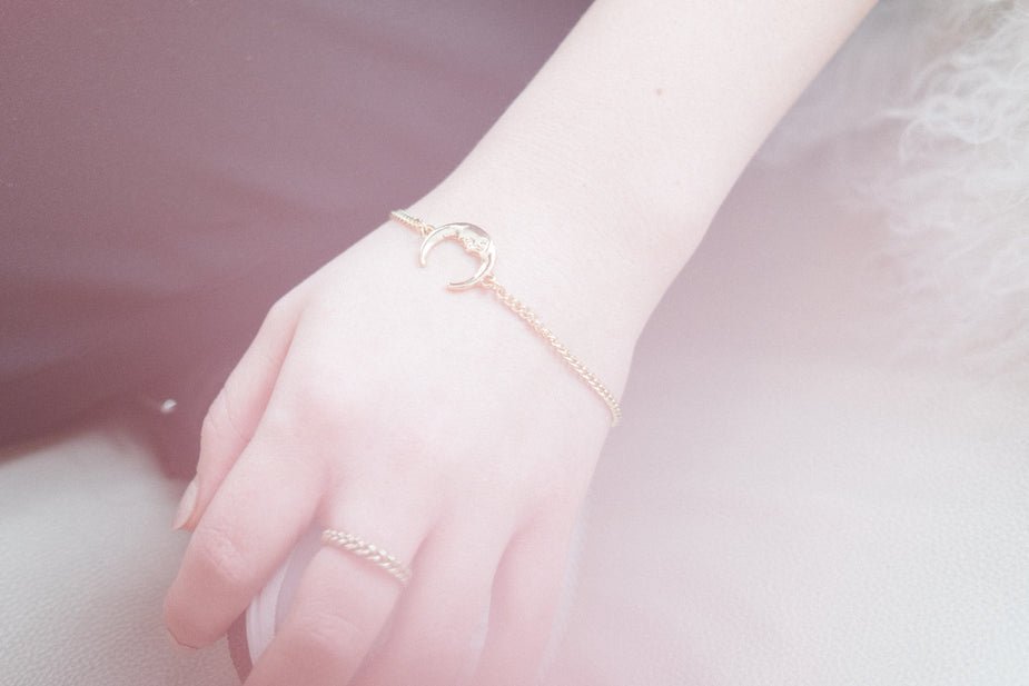 Moon Charm Bracelet Bracelet womens-hand-charm-bracelet_925x_1dcd44e8-5205-4ea0-9d3e-04243bce0274 2